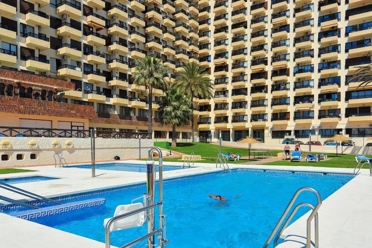 Apartment Aloha Playa Malaga Бенальмадена Екстер'єр фото